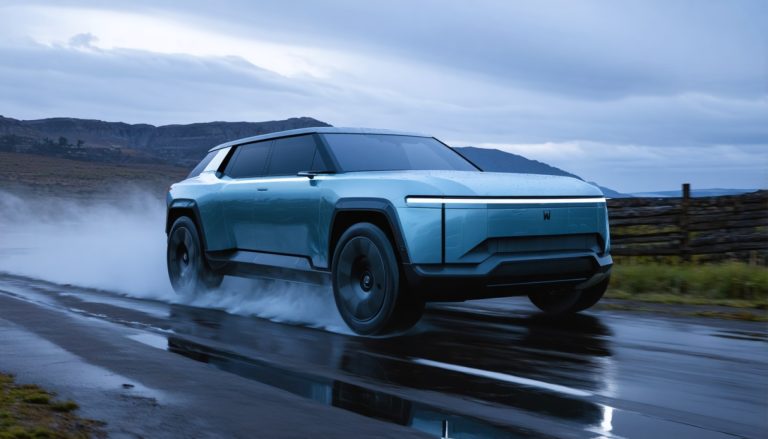Електрическият скок на Rivian: Смела стъпка към устойчива печалба